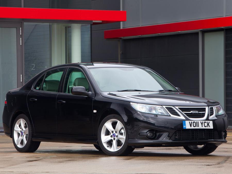  Saab 9-3 Griffin Sport Sedan 2011 года  (UK) (фото 6 из 10)